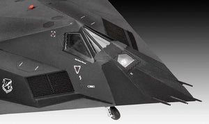 Revell 03899 F-117 Stealth Fighter 1/72 – zdjęcie 3