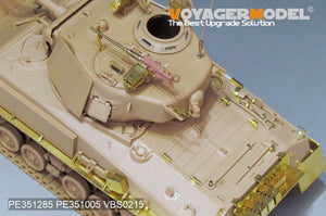 Voyager Model PE351285 WWII US M4A3E8 Early Version Thunderbolt VII HVSS Basic For RFM 5092 1/35 – Bild 2