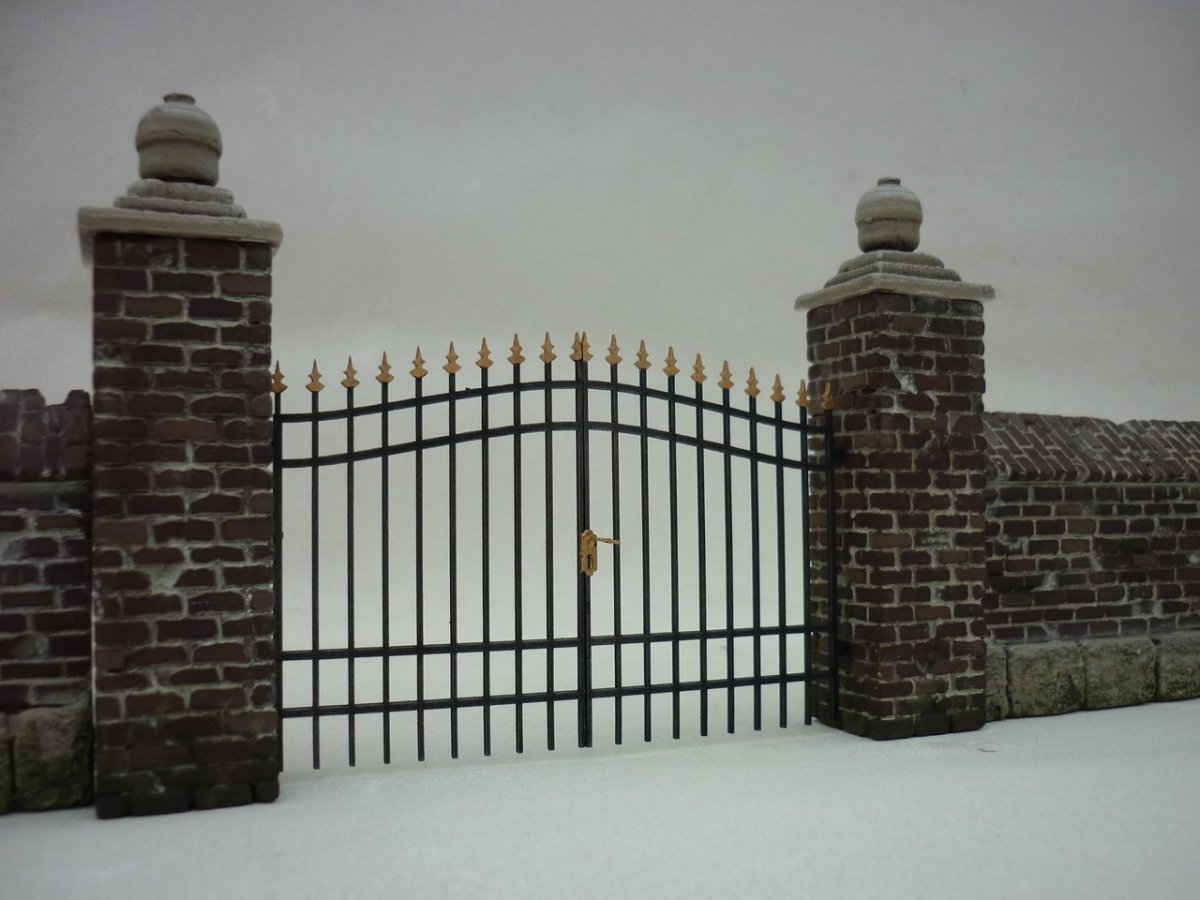 RT-Diorama 35243 Park wall with Fence 1/35 – zdjęcie 11