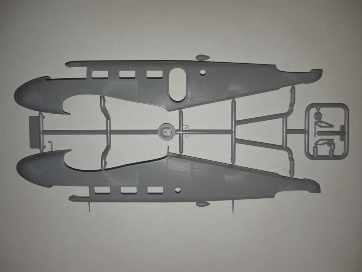ICM 48186 C18S &amp;quot;Magic by Moonlight&amp;quot;, American Airshow Aircraft 1/48 – imagen 8