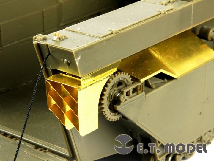 E.T. Model E35-121 U.S. Water Buffalo LVT-4 (Early version) (For AFV 35205) 1/35 – immagine 6