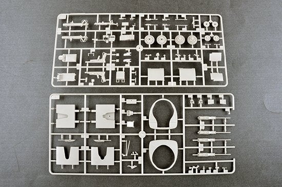 Trumpeter 02246 F-100F Super Saber 1/32 – image 5