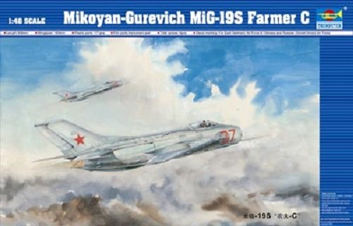 Trumpeter 02803 MiG-19S Fermier C (1/48)