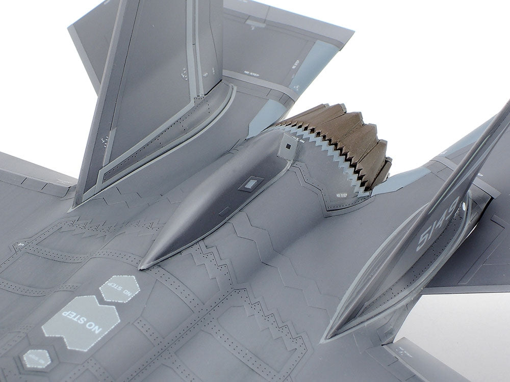 Tamiya 61124 Lockheed Martin F-35A Lightning II 1/48 – immagine 18