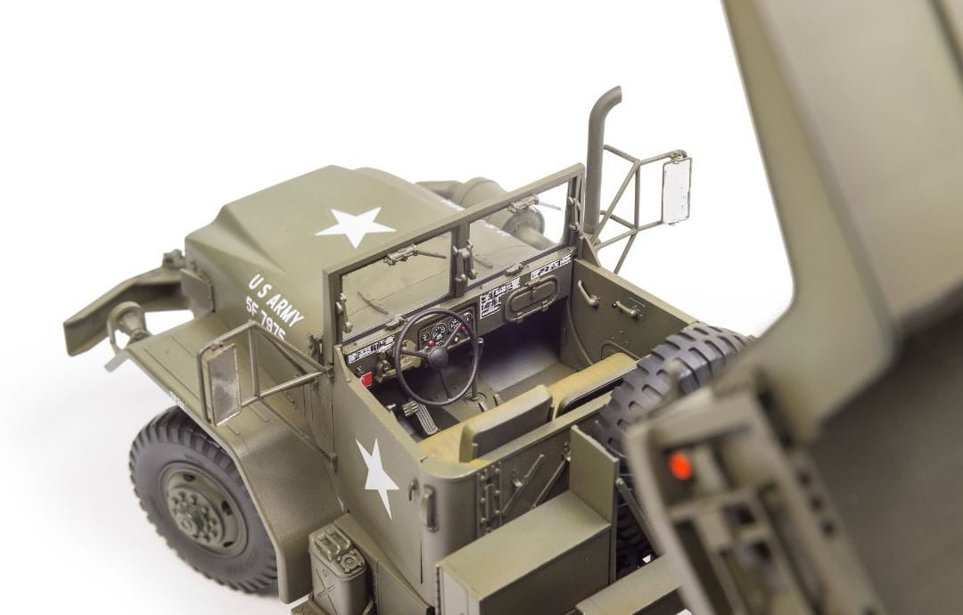 AFV Club 35322 M51A2 5-ton Dump Truck 1/35 – imagen 4