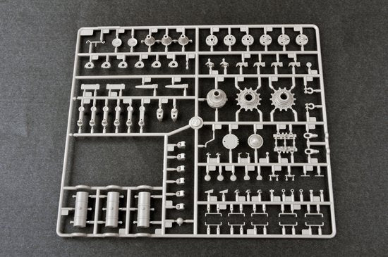 Trumpeter 05588 Soviet JS-2 Heavy Tank 1/35 – Bild 9