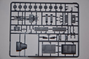 First to Fight PL030 Praga RV samochód ciężarowy 1/72 – immagine 4