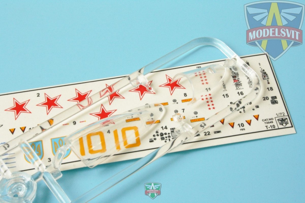 Modelsvit 72049 T-10-10/11 Advanced Frontline Fighter Prototype 1/72 – imagen 3