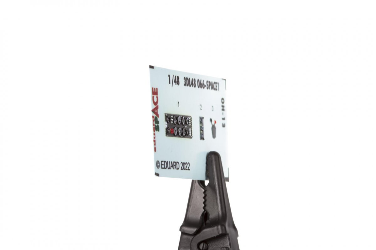 Eduard 3DL48066 OH-13 SPACE ITALERI 1/48 – imagen 3