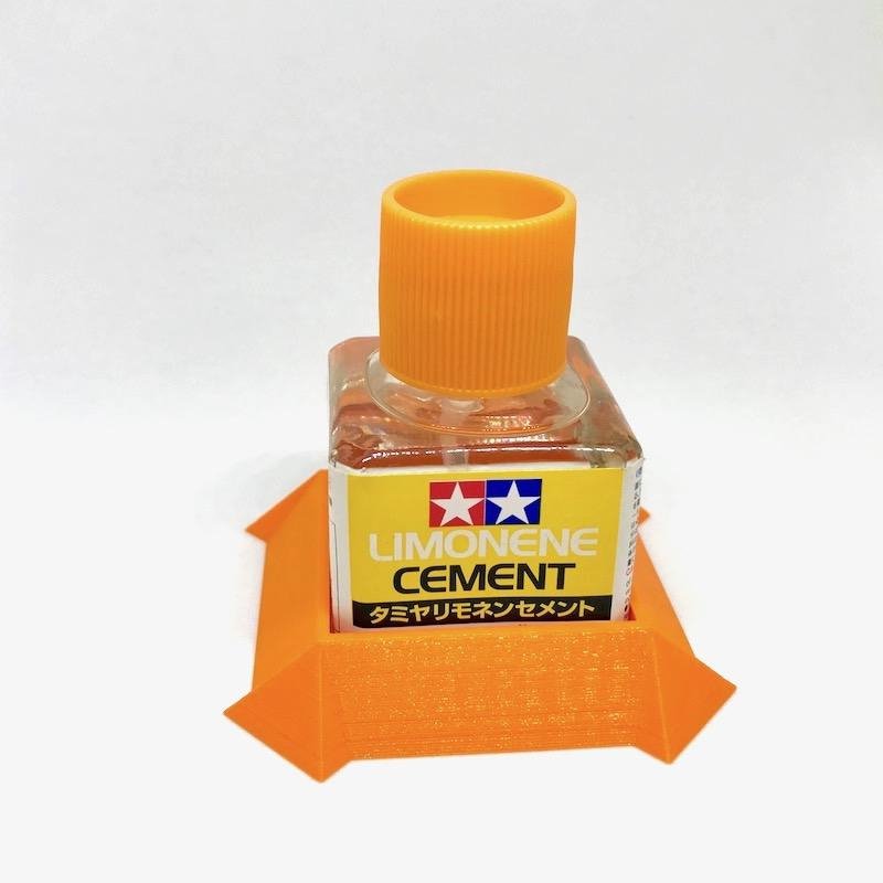 Ultimate Modelling UMP072 Ultimate Glue Bottle Holder (for Tamiya) Orange – imagen 2