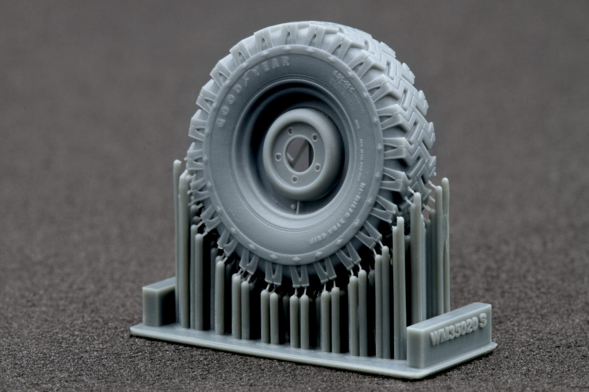 ScaleX WM 35020S L. Rover 88 6.5 small Sagged wheel set (for AK-Interactive) 1/35