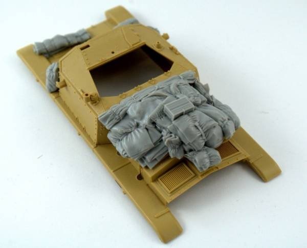 Panzer Art RE35-551 Stowage set for SPG “Semovente” M40-75/18 1/35 – imagen 2