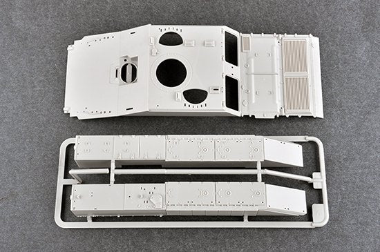 Trumpeter 09549 Russian BMO-T specialized heavy armored personnel carrier 1/35 – Bild 8