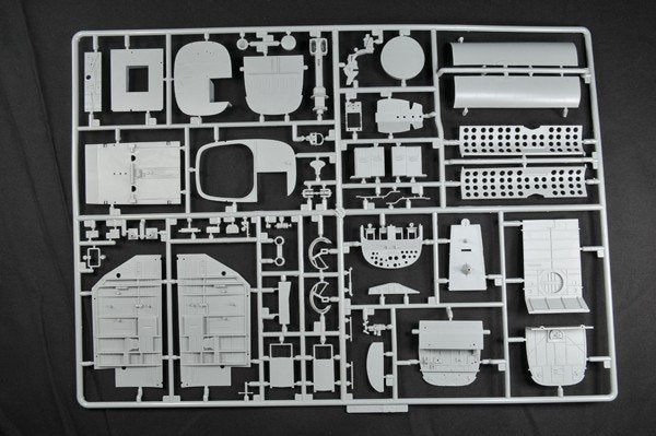 Maquette HK Models 01E02 B-25J Mitchell « Strafer » (1/32) – image 20