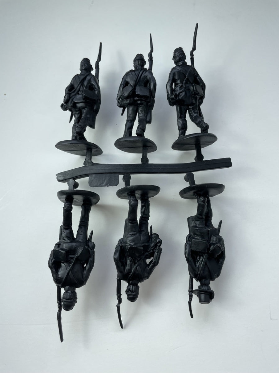 Hat 9334 Union Infantry Marching Set 1 - 18 figures (American Civil War 1861-1865) 1/32