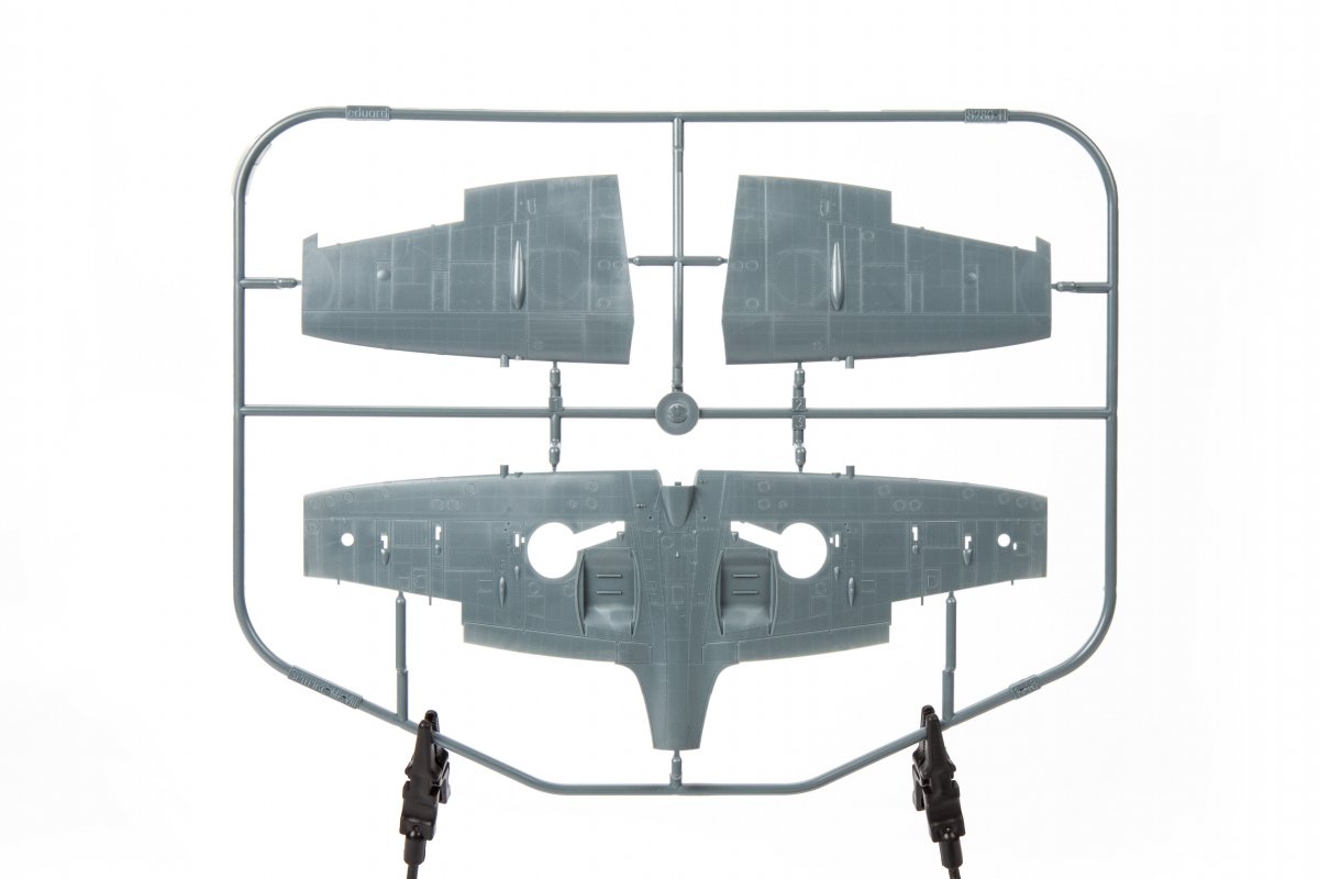 Eduard 8287 Spitfire HF Mk.VIII 1/48 – immagine 14