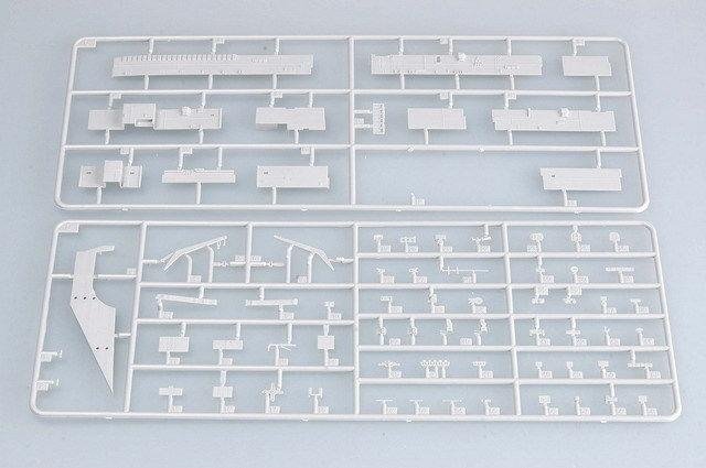 Trumpeter 05739 USS NIMITZ CVN-68 2005 1/700 – imagen 6