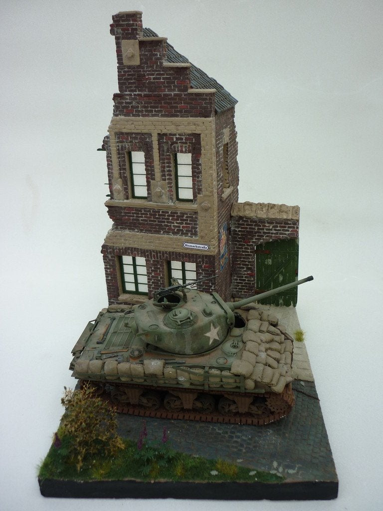 RT-Diorama 35202 Diorama-Base:Brick House Ruin 1/35 – image 8
