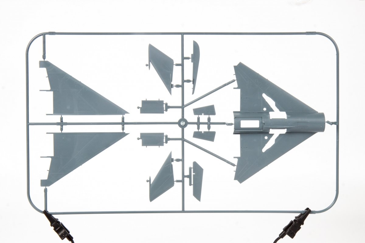 Eduard 8232 MiG-21BIS 1/48 – image 7