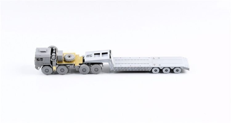 Modelcollect UA72341 German MAN KAT1M1014 8*8 HIGH-Mobility off-road truck with M870A1 semi-trailer 1/72 – zdjęcie 12