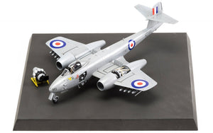 Airfix 09184 Gloster Meteor F8 Korean War 1/48 – immagine 2