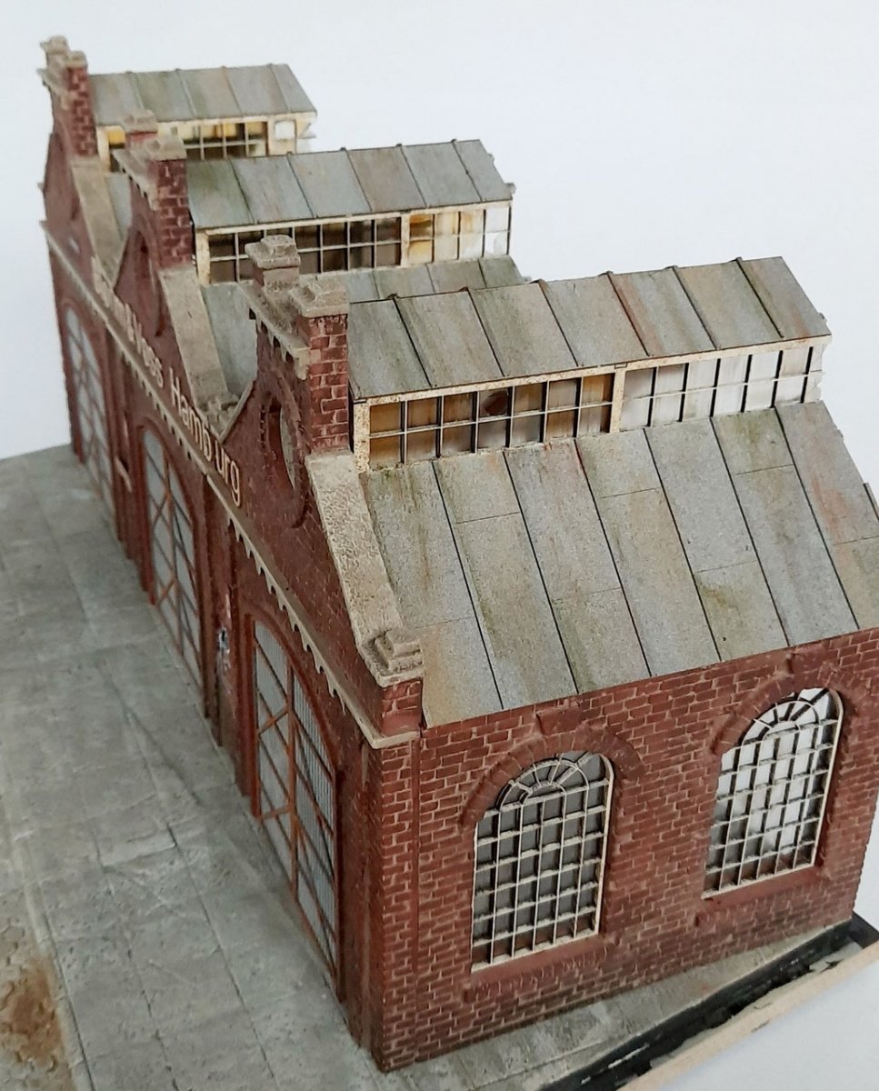 RT-Diorama 35285 Diorama-Base: &amp;quot;Industrial Hangars&amp;quot; 1/35 – imagen 8