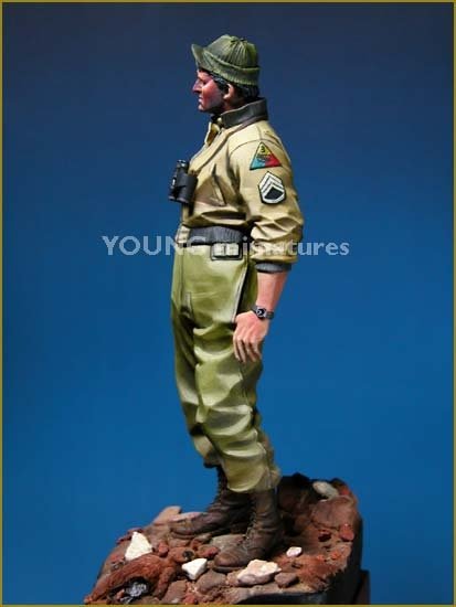 Young Miniatures YM9002 US TANK CREW WWII 90mm – zdjęcie 2
