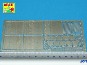 Réservoirs de carburant latéraux Aber 35A112 pour chars soviétiques type KV (1/35) – image 2