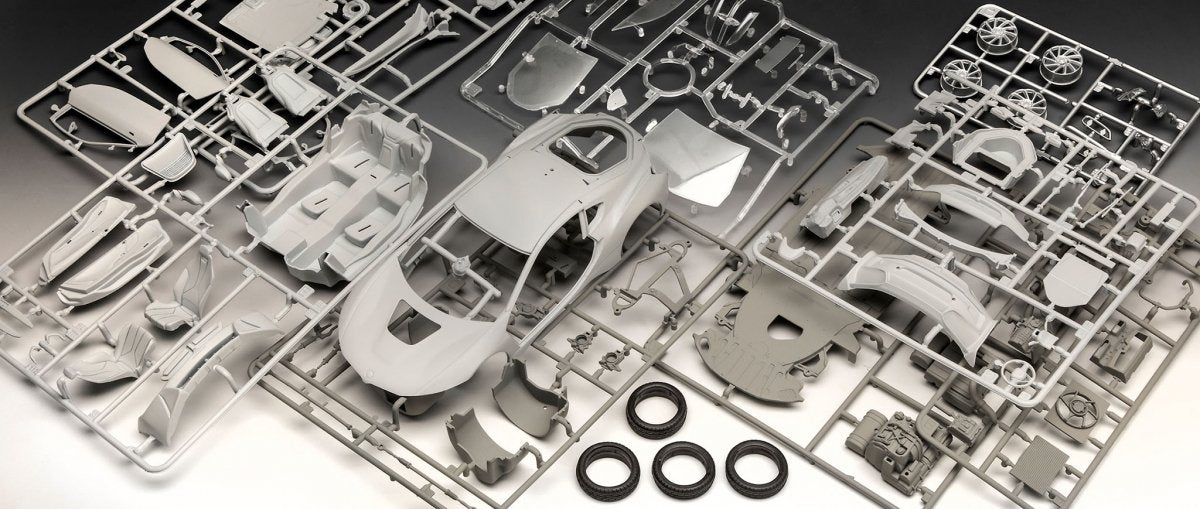 Revell 07670 BMW i8 1/24 – Bild 3