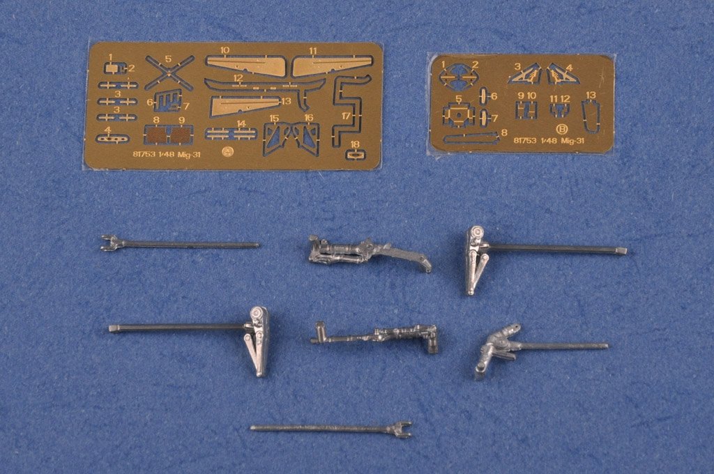 Hobby Boss 81754 Russian MiG-31B/BM Foxhound 1/48 – zdjęcie 5