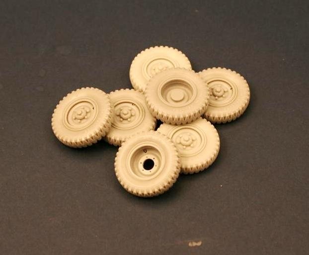 Panzer Art RE35-119 Roues de route pour « Einheistdiesel » (motif gelande) 1/35 – image 2