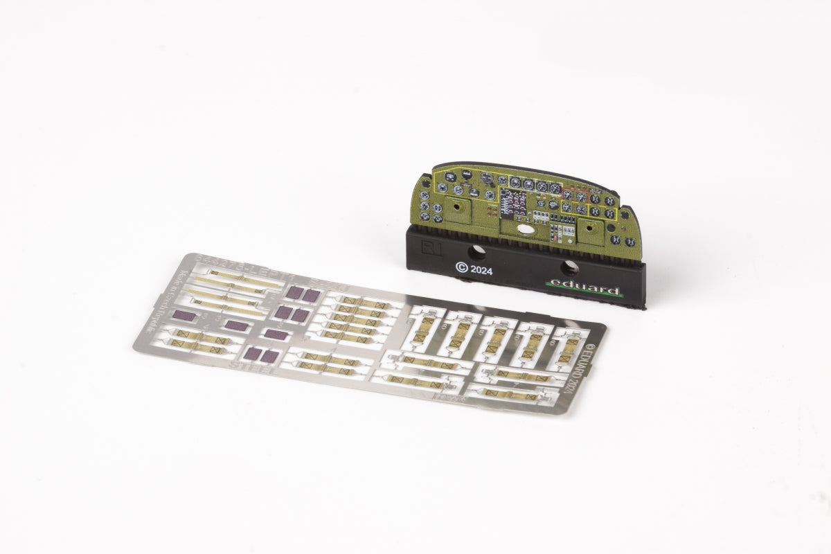 Eduard 644285 B-24J LooKplus HOBBY BOSS 1/48 – imagen 2