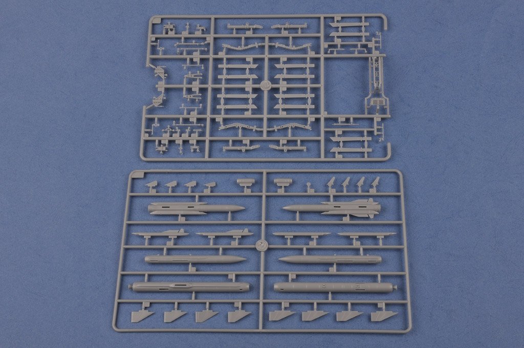 Hobby Boss 81756 Chasseur-bombardier russe Su-34 Fullback 1/48 – image 8