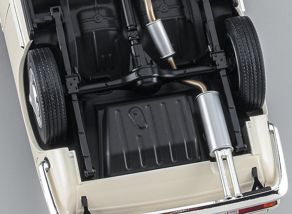 Hasegawa HC44 Isuzu 117 Coupe Early Version (1968) 1/24 – imagen 9