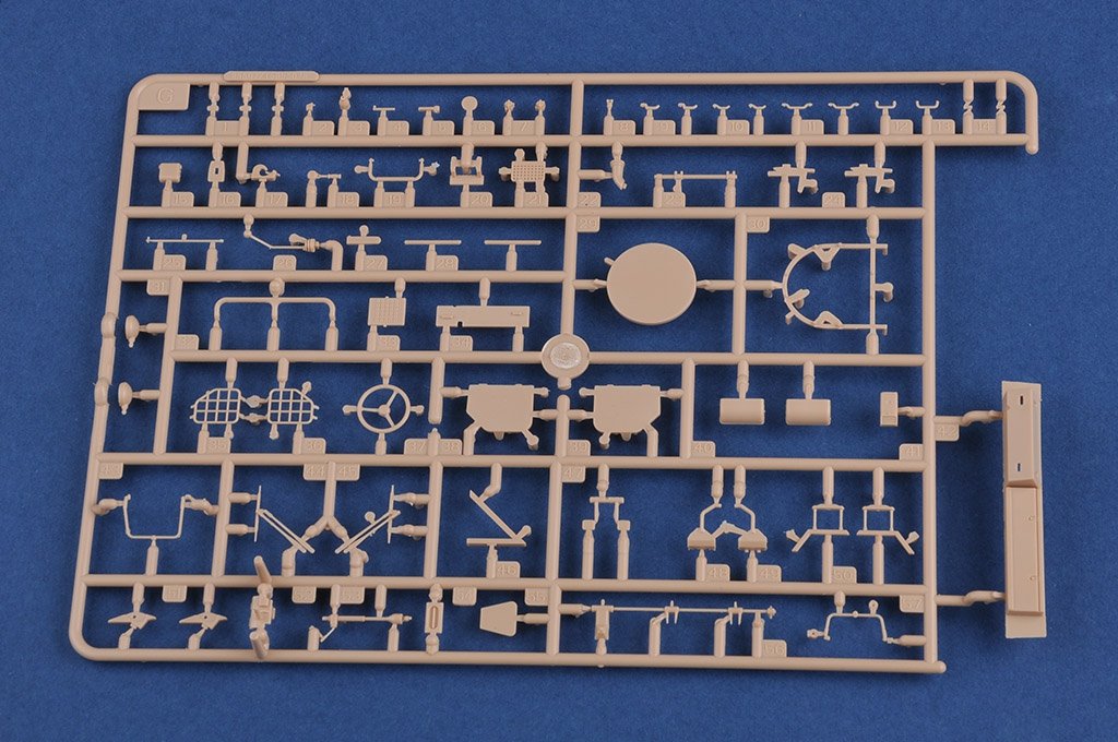 Hobby Boss 85508 LKW 5t mil glw 1/35 – Bild 10