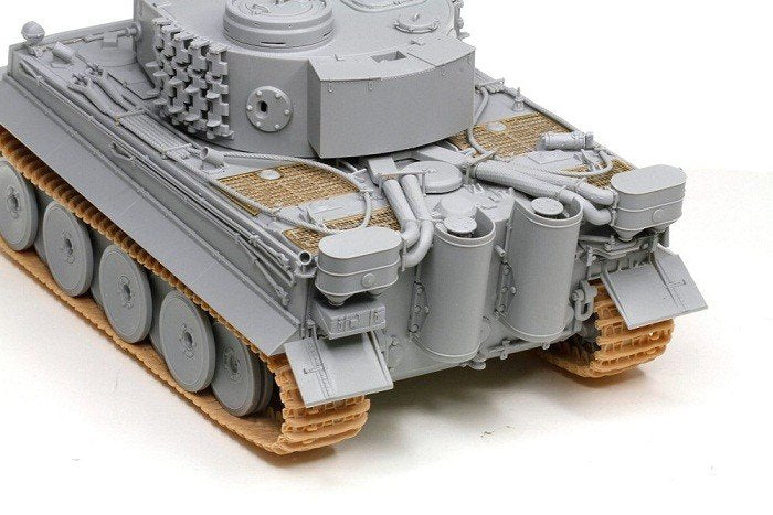 CYBER HOBBY 9142 Pz.Kpfw.VI Ausf.E Tiger I Early 1/35 – imagen 3
