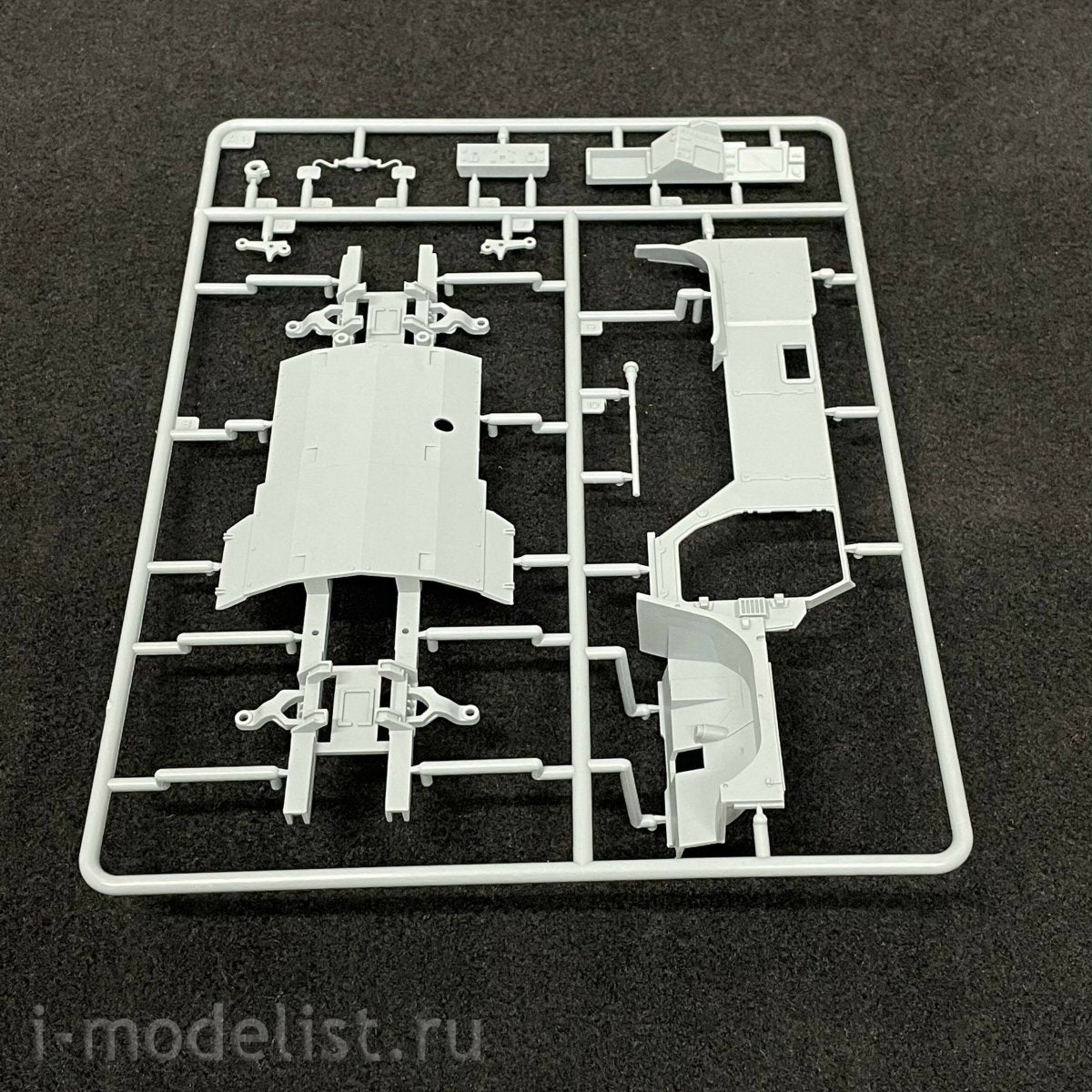 RPG Model 35022 Typhoon-VDV K-4386 w/ 32V01 RCWS 1/35 – immagine 9