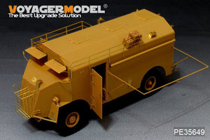 Voyager Model PE35649 WWII British AEC 4x4 Armored Command Vehicle&amp;quot;Dorchester&amp;quot; For AFV 35227 1/35 – imagen 2