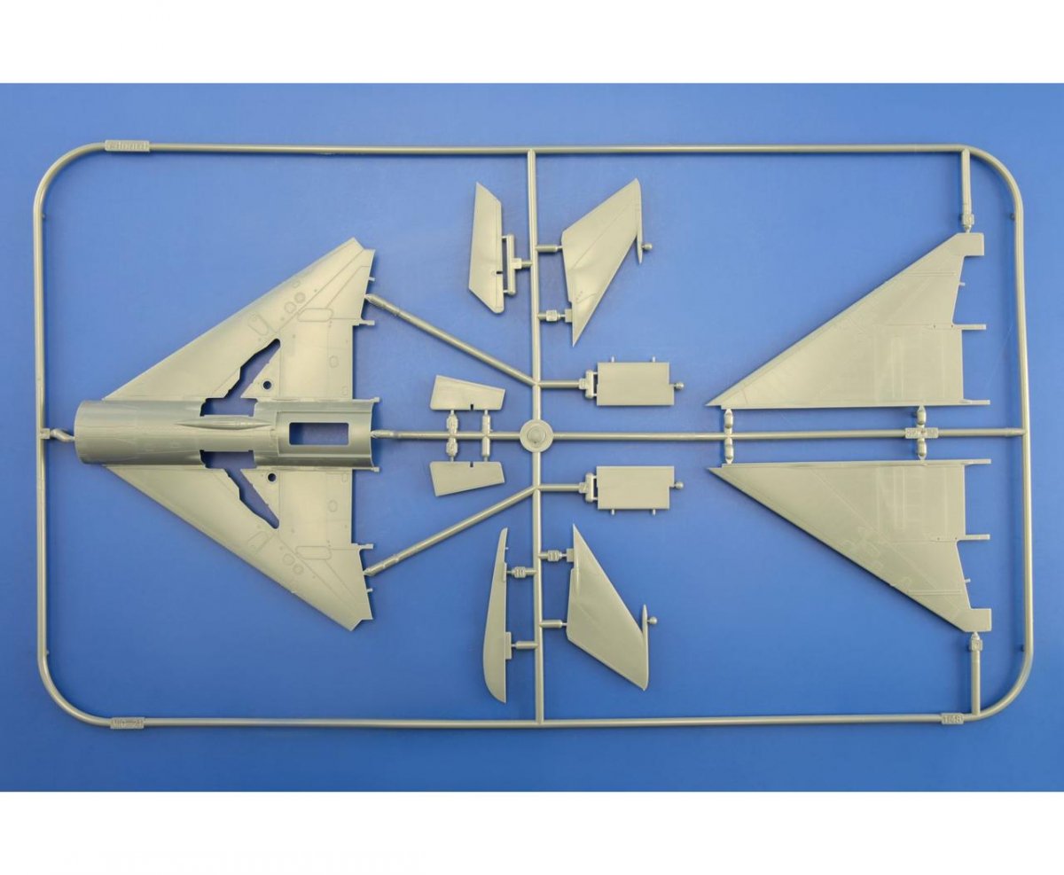 Eduard 84127 MiG-21PF 1/48 – image 10