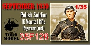 ToRo Model 35F126 September 1939 - Polish Soldier, 10th Mounted Rifle Reg.(mot) Figurine with decals / Two different heads included 1/35 – image 2
