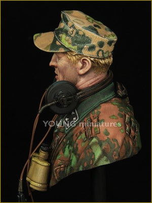 Young Miniatures YM1851 German WAFFEN SS Panzer Officer WWII 1/10 – imagen 3