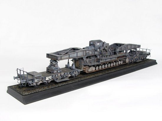 Trumpeter 00209 Morser Karl-Gerat 040/041 on railway transport carrier 1/35 – image 3