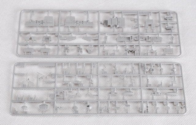 Trumpeter 05720 Russian Navy Slava Class Cruiser Moskva 1/700 – imagen 9
