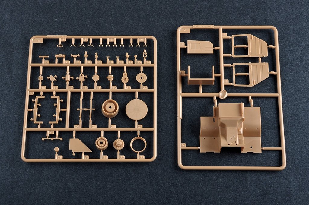 I Love Kit 63527 M1001 W/M790 Erector Lanucher Trailer 1/35 – imagen 16