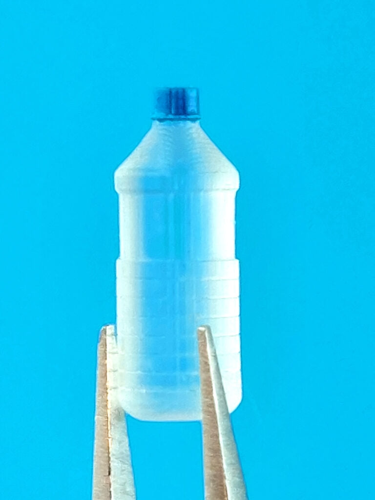 Point of no Return 3524050 Butelki plastikowe (typ I, niebieskie i bezbarwne) / Plastic Bottle (type I, Blue and Clear) 1/35 – imagen 10