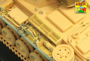 Aber 48A31 Grilles pour Pz.Kpfw. III et Stug III Compatibles avec les modèles Tamiya : 32540 ; 32524 ; 32525 ; 32543 ; 1/48 – image 9