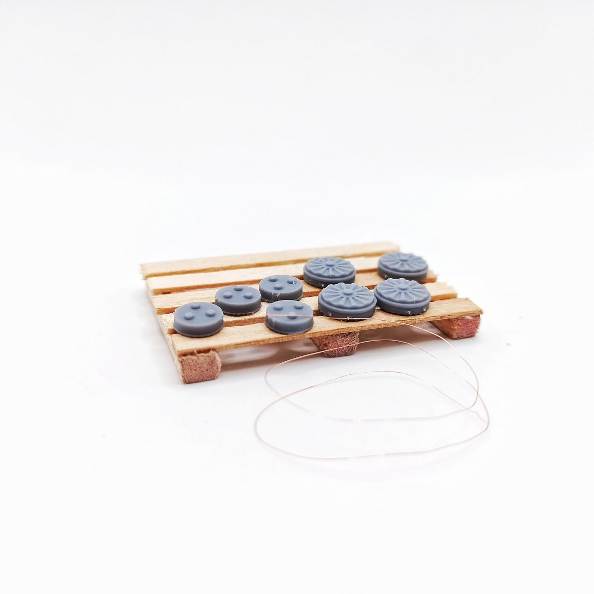 Yamamoto Model Parts YMP3507 German anti-tank mines Set#1 1/35 – imagen 2