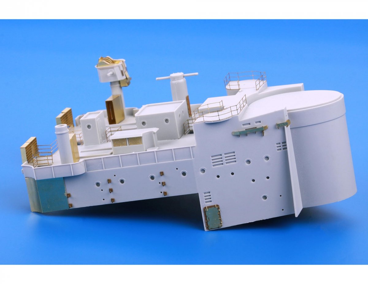 Eduard 53197 HMS Hood pt. 7 main top TRUMPETER 1/200 – immagine 4