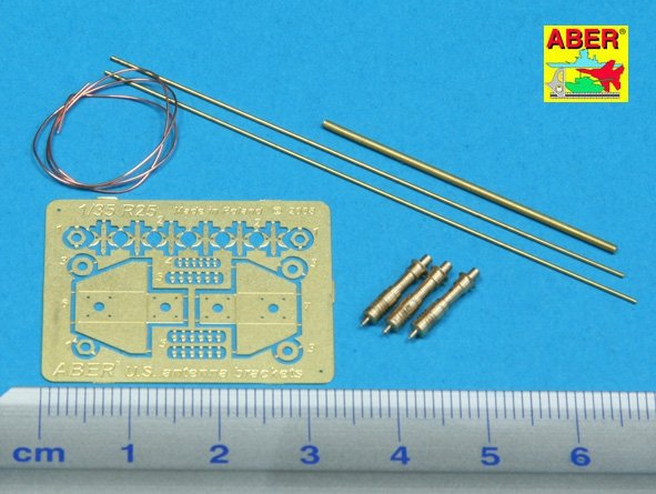 Aber R-25 US antenna and brackets (set of 3 pcs) 1/35 – Bild 2