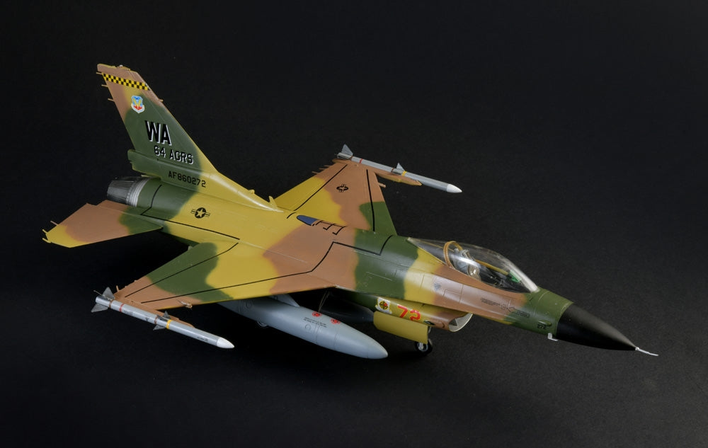 Italeri 35105 F-16C Fighting Falcon - WAR THUNDER 1/48 – immagine 14
